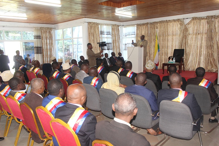 Rencontre Mairies / Président de la république  Les maires réclament leur budget de fonctionnement